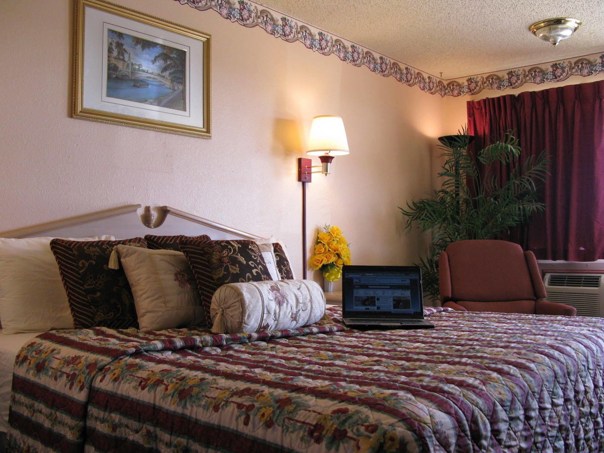 Seminole Inn Bagian luar foto